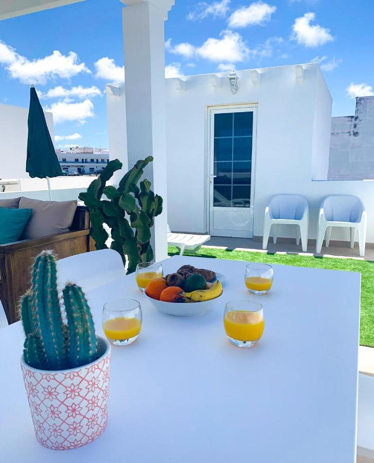 Bahia La Santa Apartments Lanzarote Esterno foto