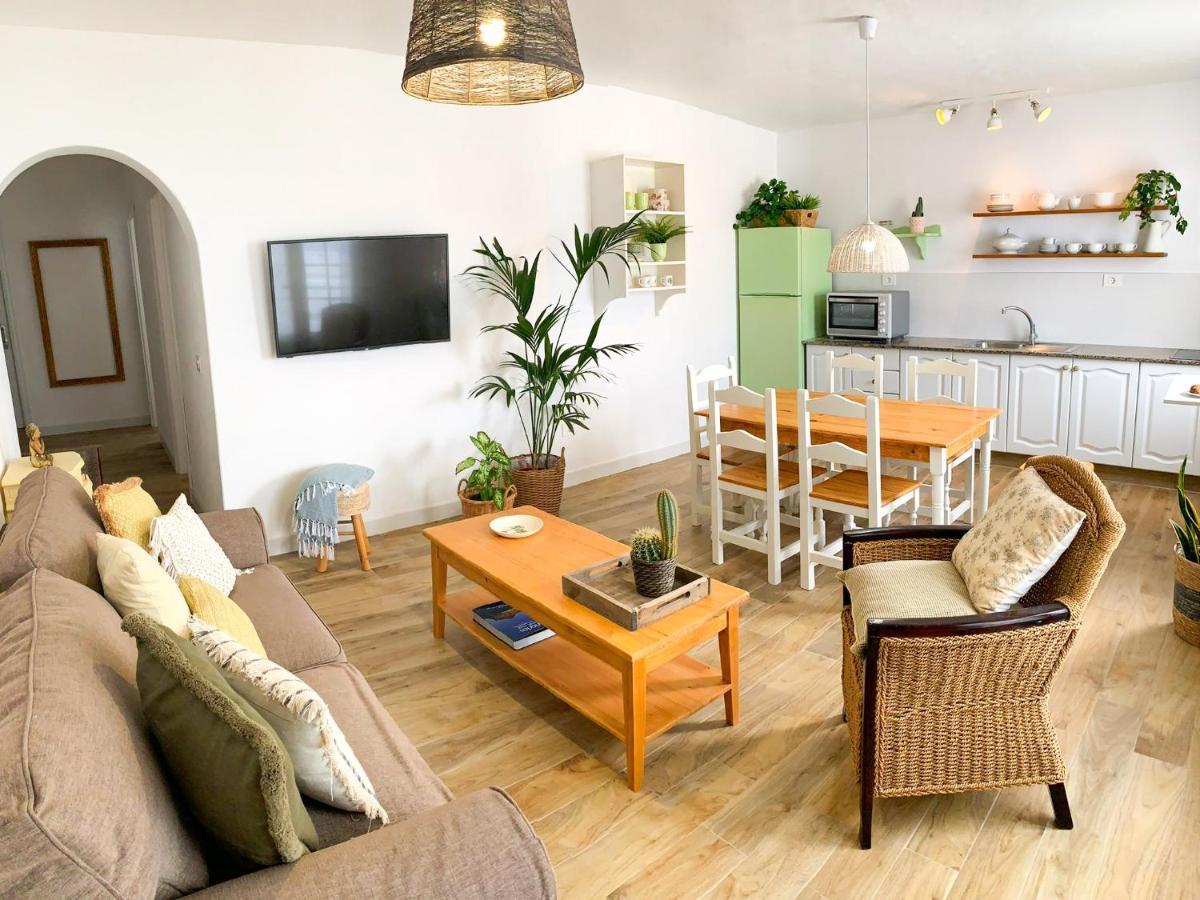 Bahia La Santa Apartments Lanzarote Esterno foto